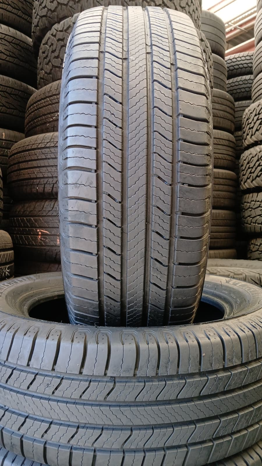 🛞 Michelin Premier LTX – 225/60R18 All-Season Tires (Set of 4, Used – Excellent Condition)