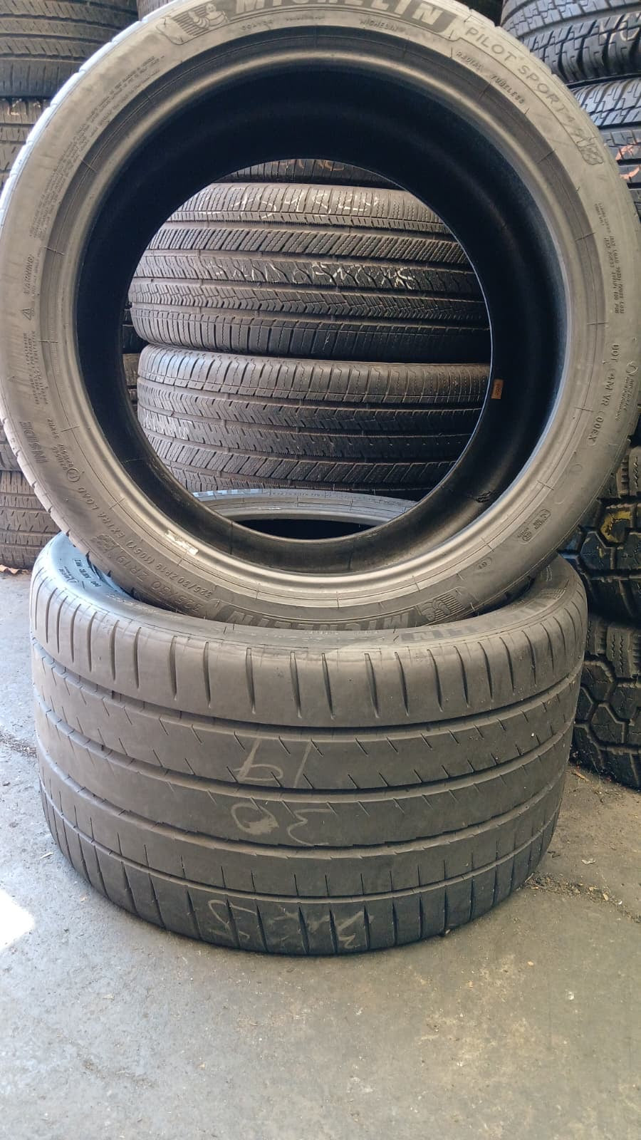 SET OF 2 Michelin Pilot Sport tires, size 325/30ZR19 (used, good as new)