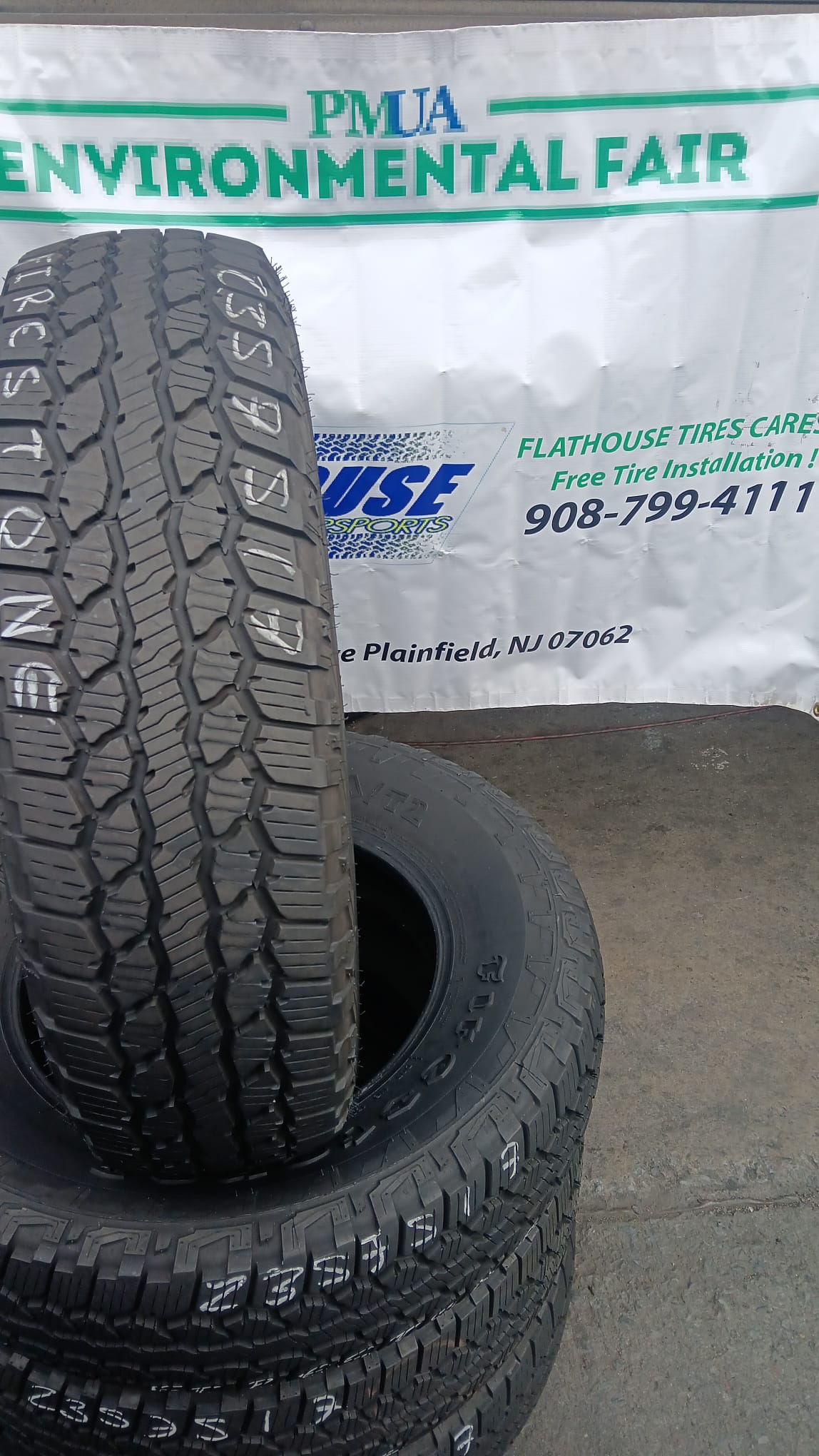 Set of 4 Firestone Used Tires SIZE: 235 75 17