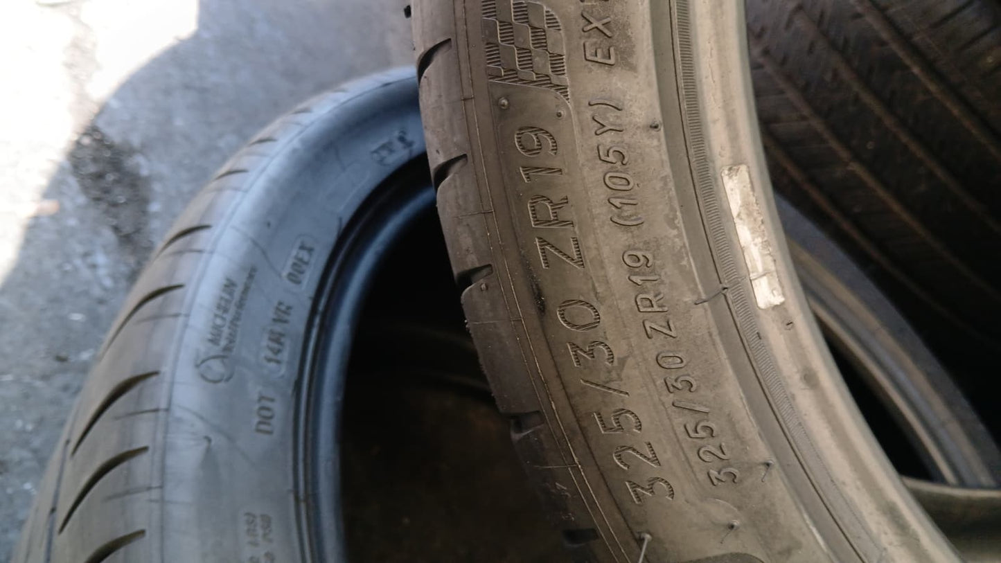 SET OF 2 Michelin Pilot Sport tires, size 325/30ZR19 (used, good as new)