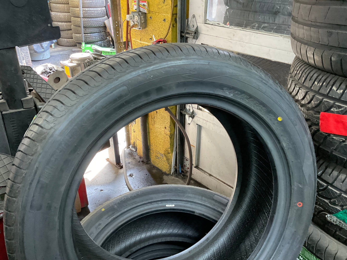 245/50/18 westlake sa07