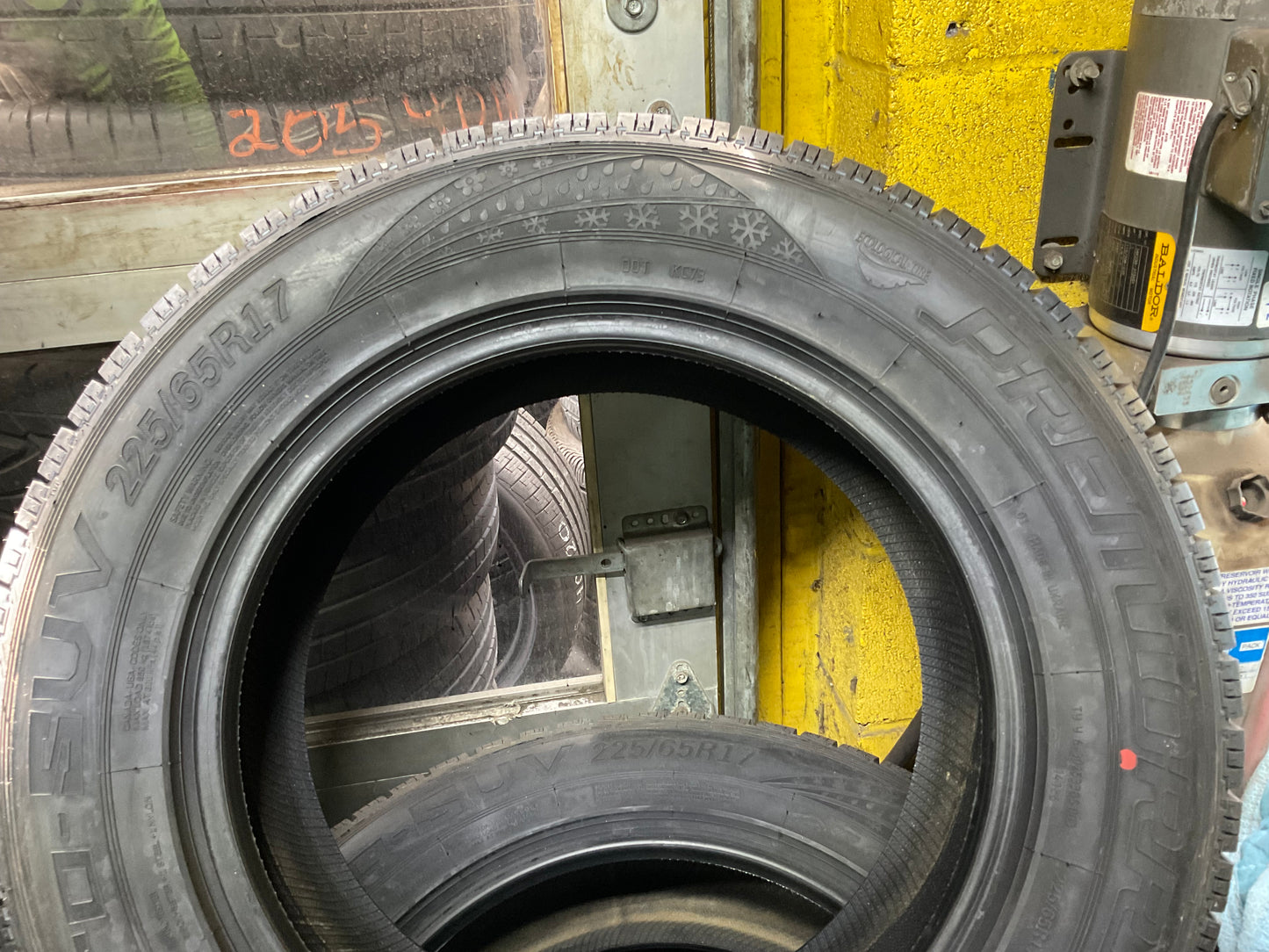 225/65/17 Premiorri vimero suv 102h