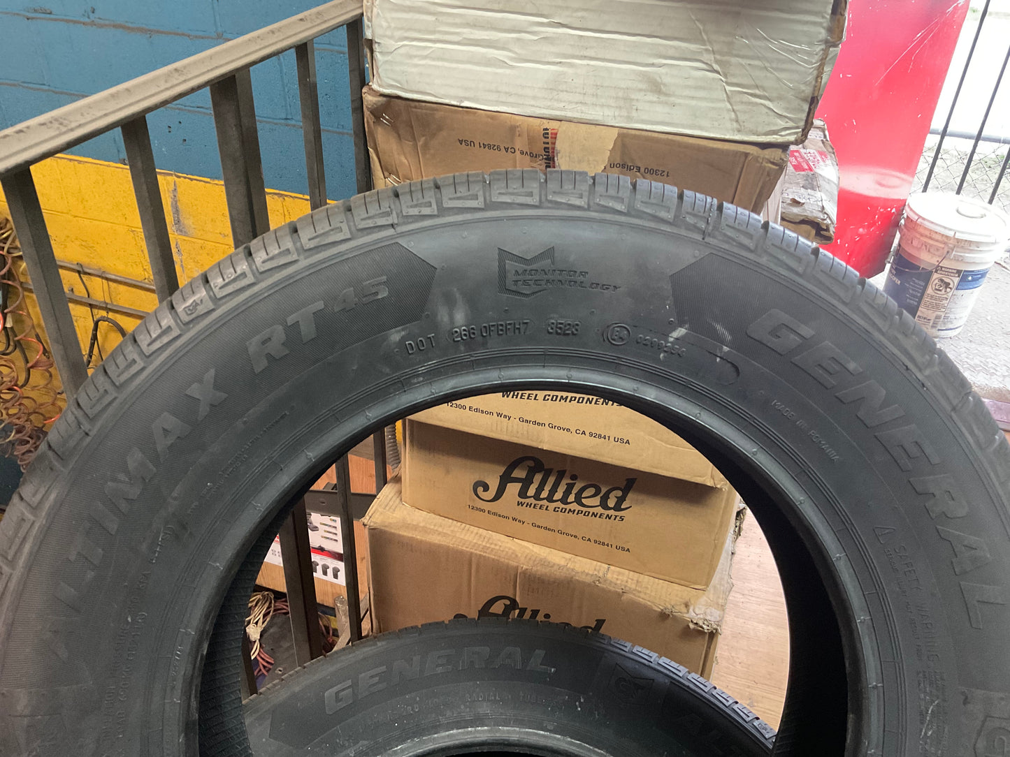 205/65r16 General Tire Altimax rt45 95h