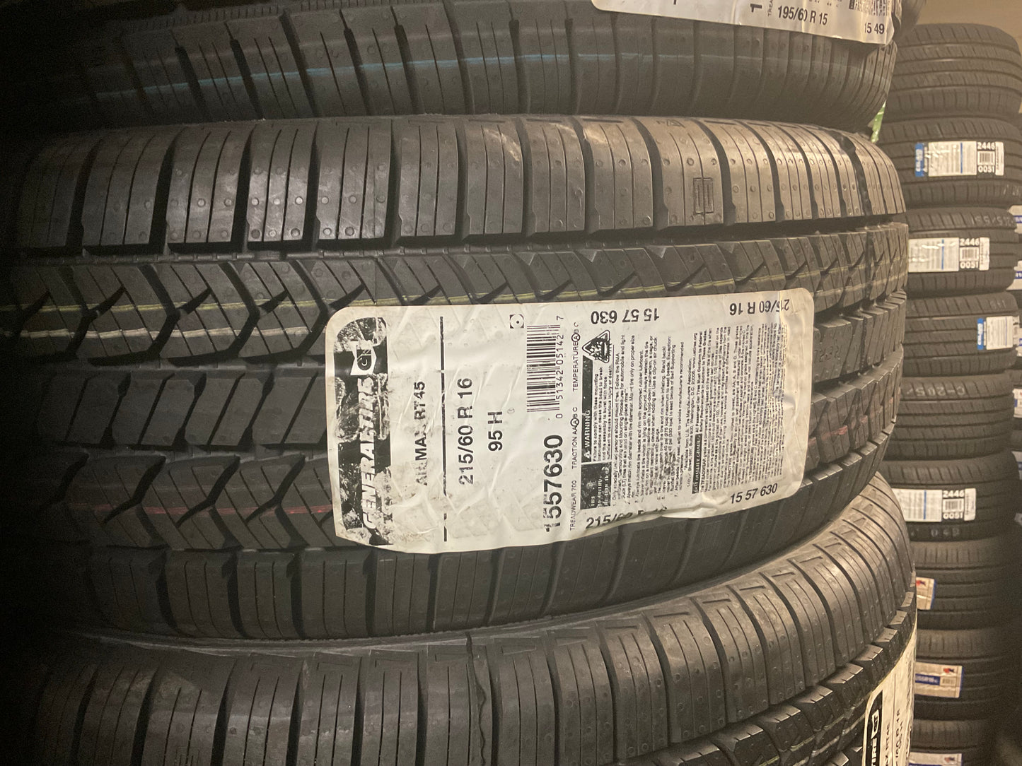 215/60R16 95H General Altimax RT45