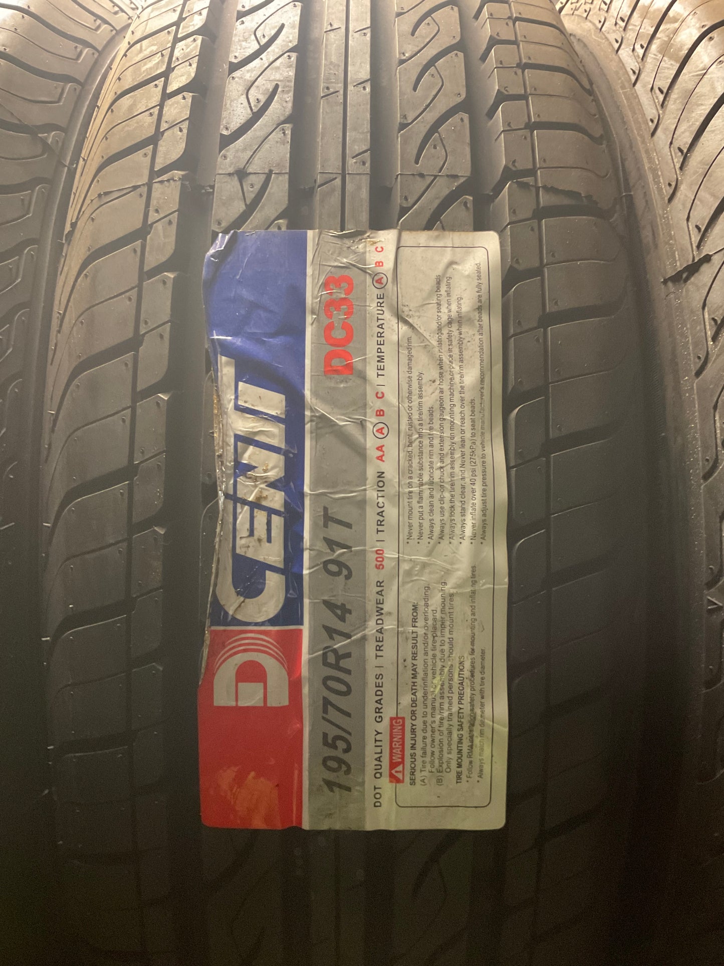 195/70R14 91T Dcenti DC33
