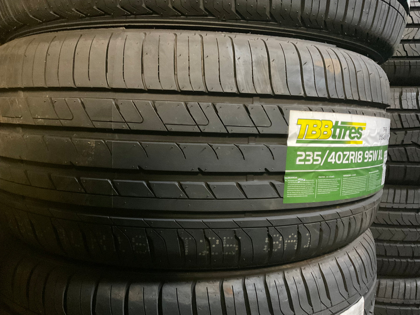 235/40R18 95W XL TBB TR-66 All Season
