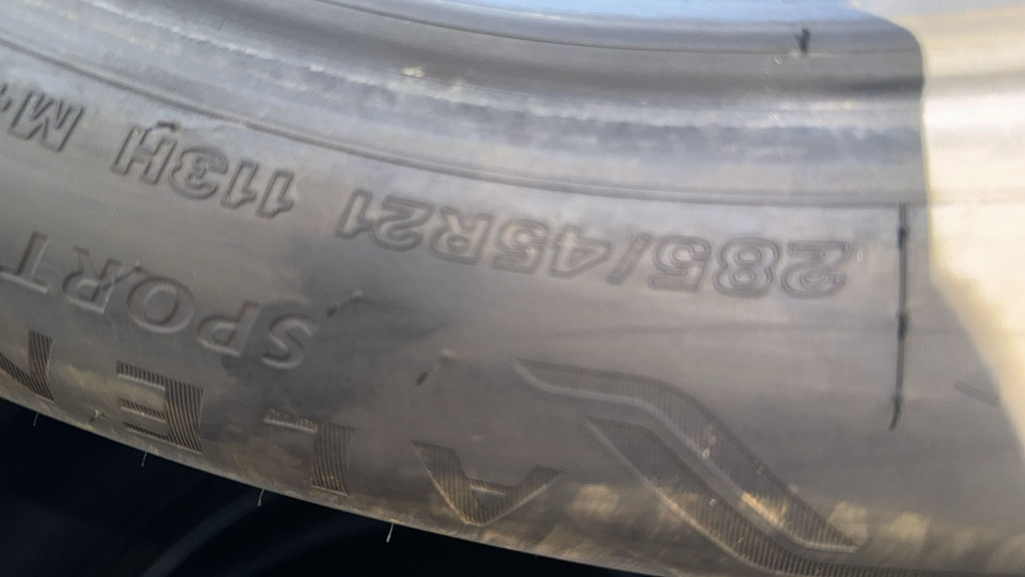 285/45R21 113H | High-Performance Continental Tires - SET OF 4 - USED