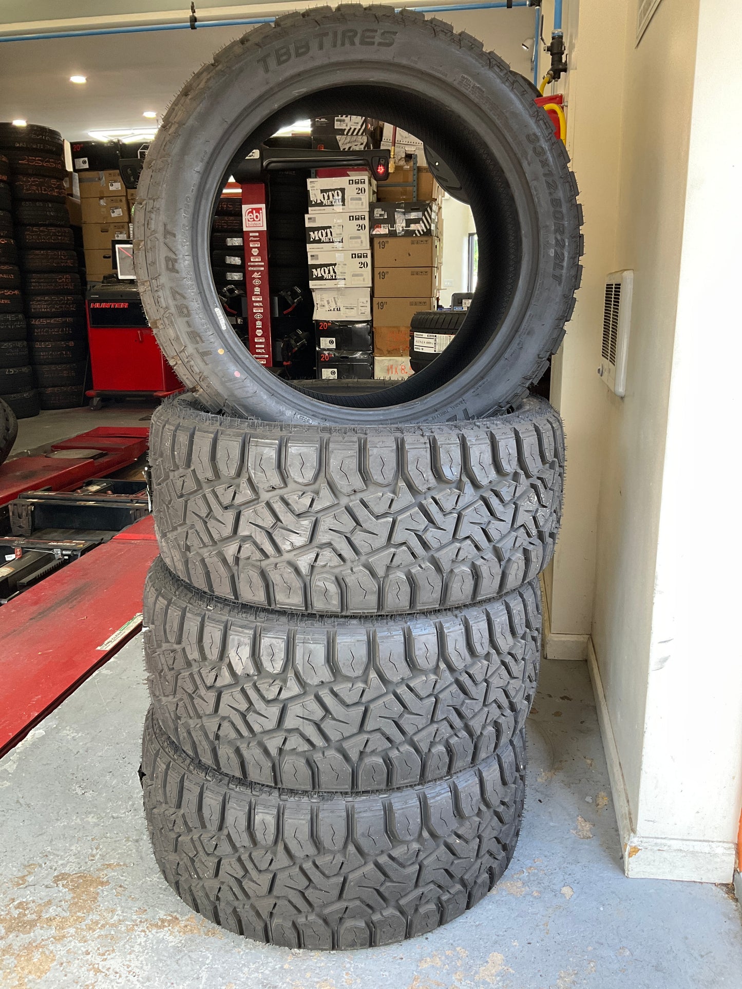TBB TS-57 R/T All Season LT33X12.50R22 109Q E Light Truck Tire
