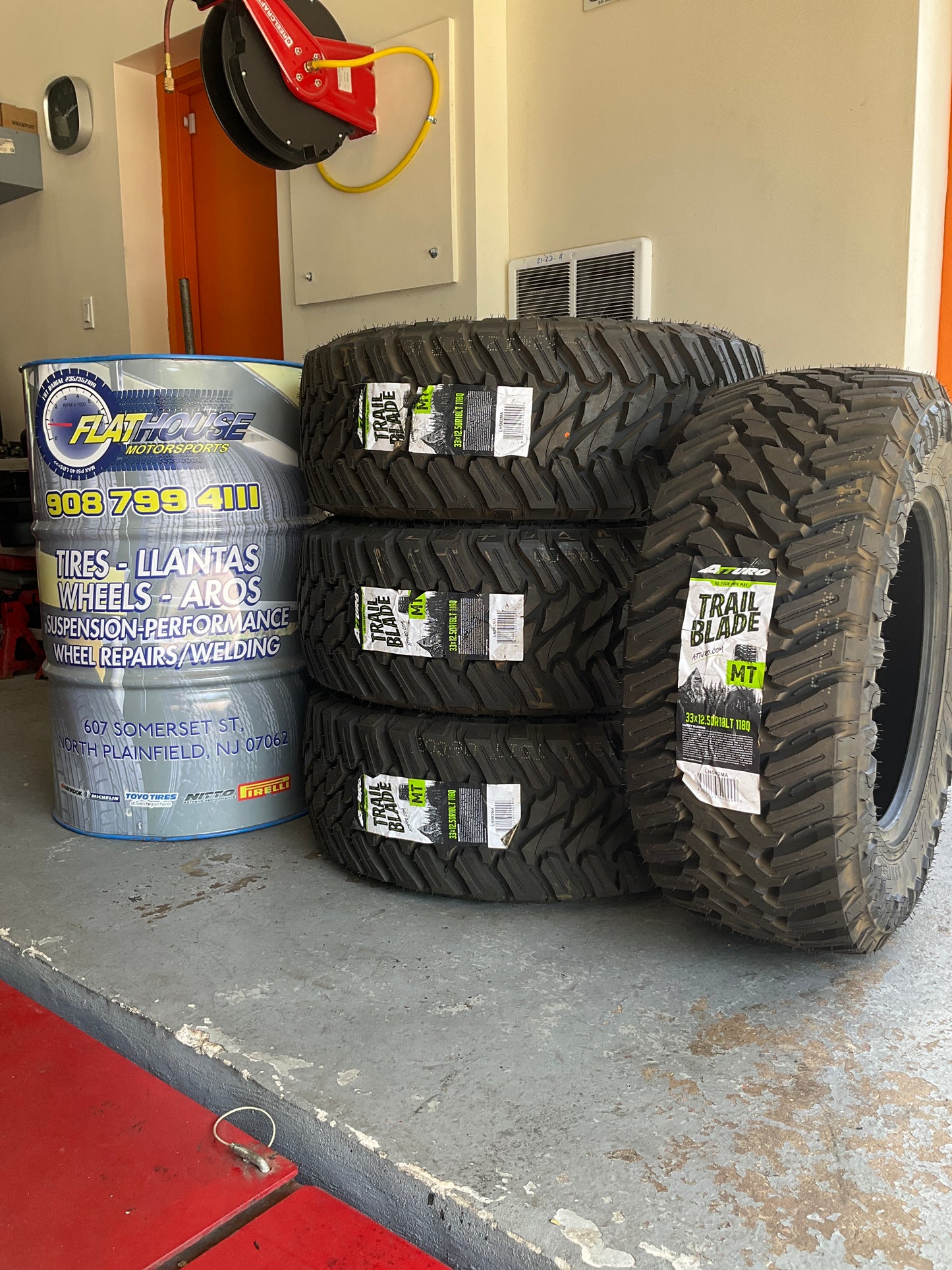 Atturo Trail Blade M/T Mud Terrain LT33X12.5R18 118Q Light Truck Tire LH5M2MA