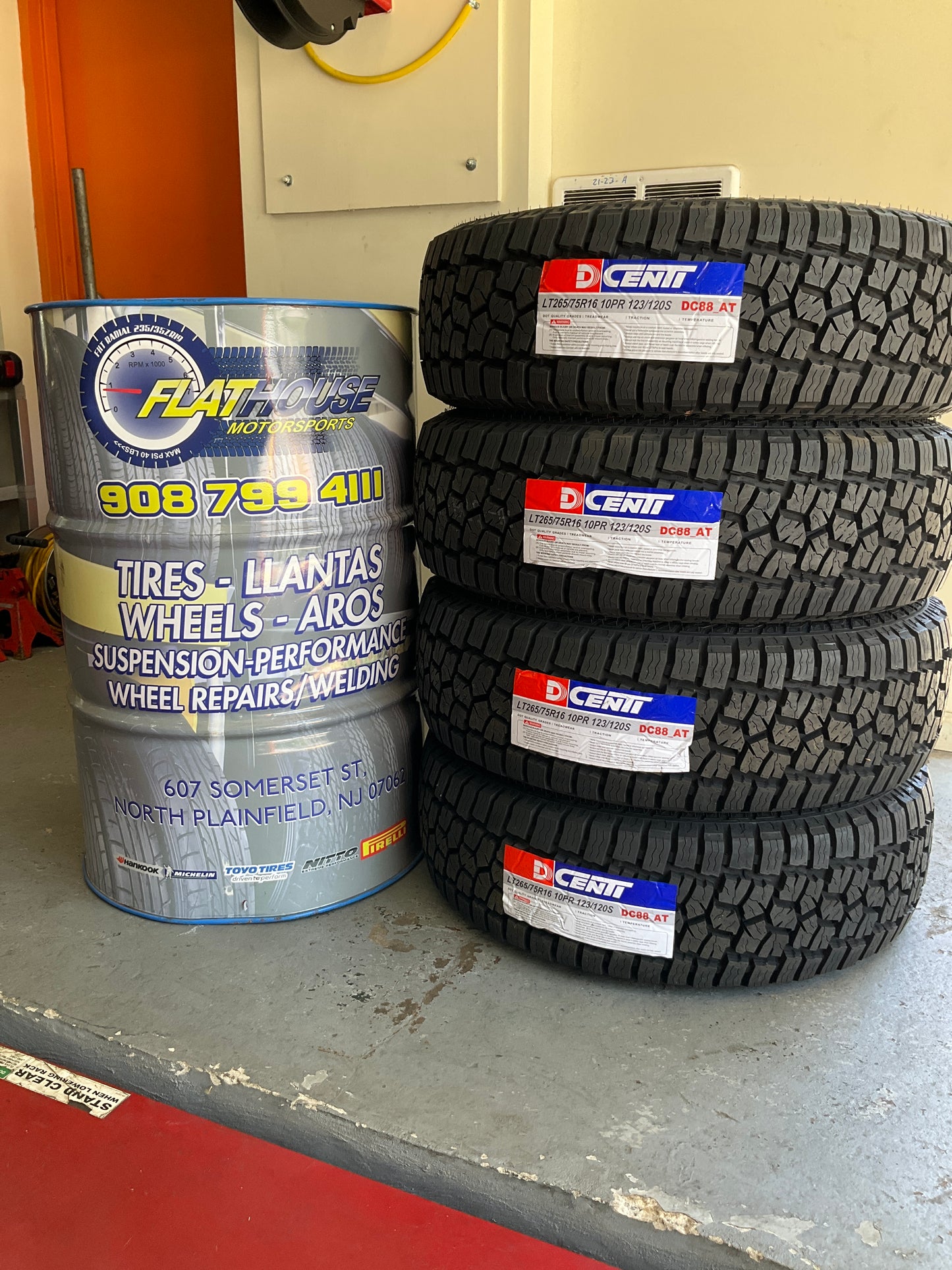 265/75R16 LT 10PR 123/120S DC88-AT