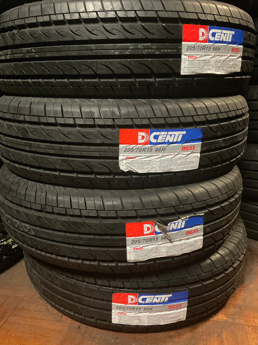 205/70R15 96H Dcenti DC33 UHP Summer