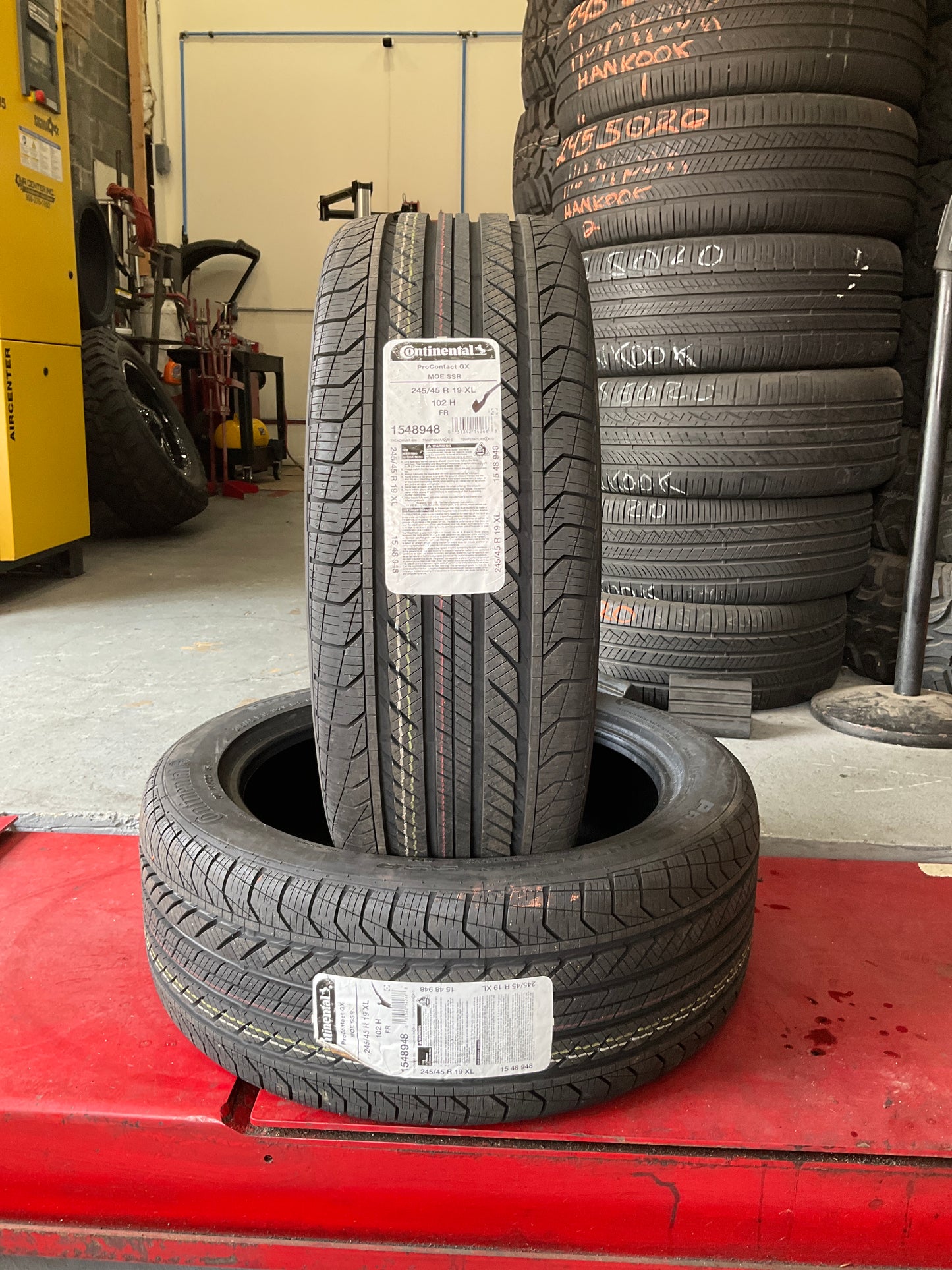 Continental 245/45R19 XL. 102H RUN FLAT